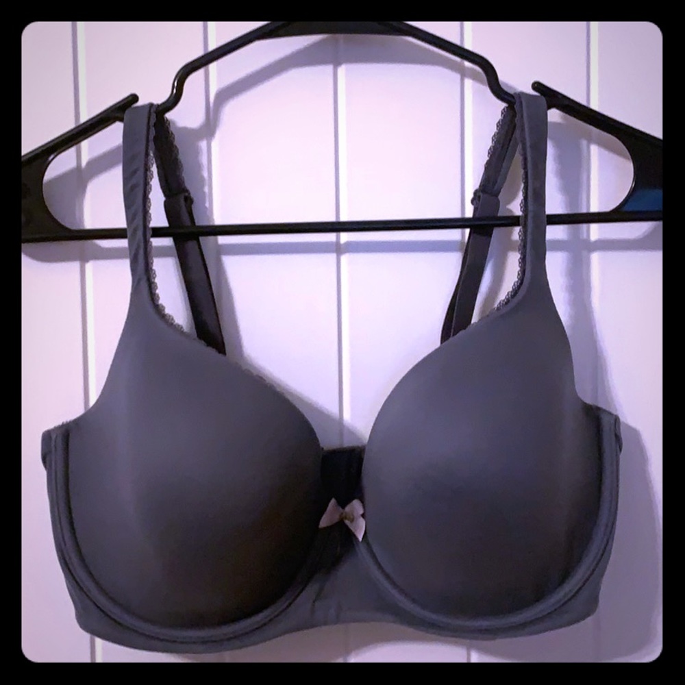 💝 Victoria’s Secret Demi Bra 34DDD 💝